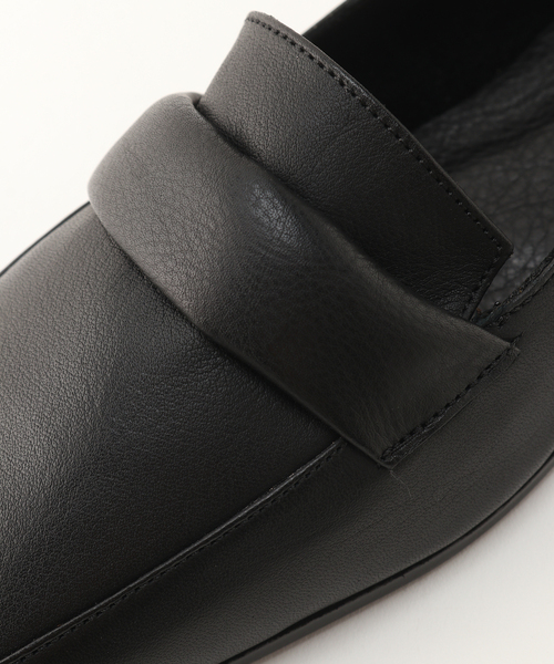 Charles Chaton（シャルルシャトン）の「SOFI loafers（ローファー・レディース・ブラック/ベージュ系その他・36/37/38）」の15枚目の写真