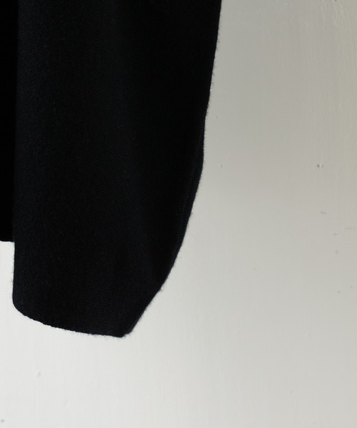 BEARDSLEY（ビアズリー）の「ビッグロングタートルネックニット（ニット/セーター・レディース・ブラック/ダークグレー・FREE）」の14枚目の写真