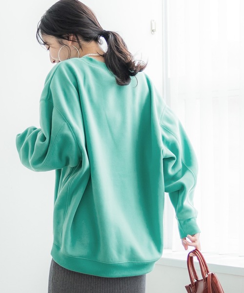 coca(coca)(コカ)の「ふわり~オーバーサイズクルーネックスウェット(スウェット・レディース・ブラウン/グレー/ブラック/グリーン/チャコール/ブルー・M/L)」の18枚目の写真