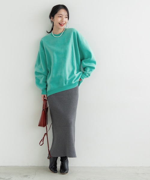 coca(coca)(コカ)の「ふわり~オーバーサイズクルーネックスウェット(スウェット・レディース・ブラウン/グレー/ブラック/グリーン/チャコール/ブルー・M/L)」の17枚目の写真