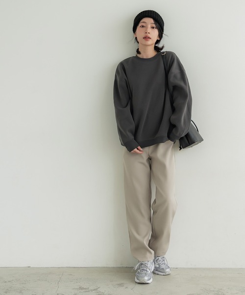 coca(coca)(コカ)の「ふわり~オーバーサイズクルーネックスウェット(スウェット・レディース・ブラウン/グレー/ブラック/グリーン/チャコール/ブルー・M/L)」の8枚目の写真