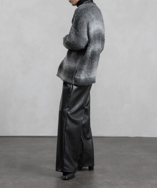 Adoon plain（アドーンプレーン）の「【Adoon plain】グラデーションルーズニット（ニット/セーター・メンズ・ブラック/パープル系/ブラウン・MEDIUM/LARGE）」の7枚目の写真