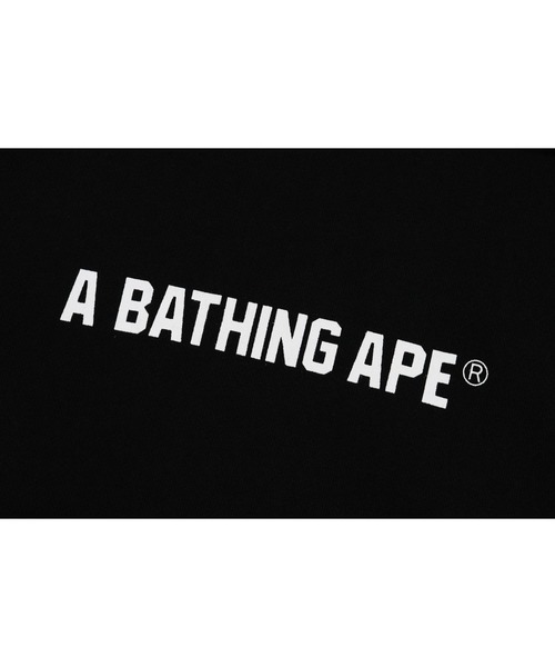A BATHING APE(アベイシングエイプ)の「BUSY WORKS PULLOVER HOODIE M(パーカー・メンズ・ホワイト/ブラック・X-LARGE/XX-LARGE/MEDIUM/LARGE/XXX-LARGE/SMALL)」の6枚目の写真