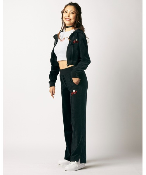 Guess(ゲス)の「GUESS Originals x Betty Boop Velour Pants(その他パンツ・レディース・ブラック・X-SMALL/SMALL/MEDIUM)」の10枚目の写真