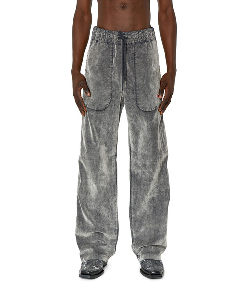 DIESEL（ディーゼル）の「メンズ 23SS デニムパンツ ストレート トラックデニム（デニムパンツ・メンズ・グレー・SMALL/MEDIUM/X-SMALL/LARGE）」の3枚目の写真