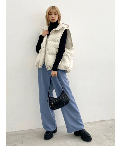 EMODA（エモダ）の「スーパーハイウエストストレートパンツ（その他パンツ・レディース・ブラック/ブルー/グレー・SMALL/MEDIUM）」の13枚目の写真