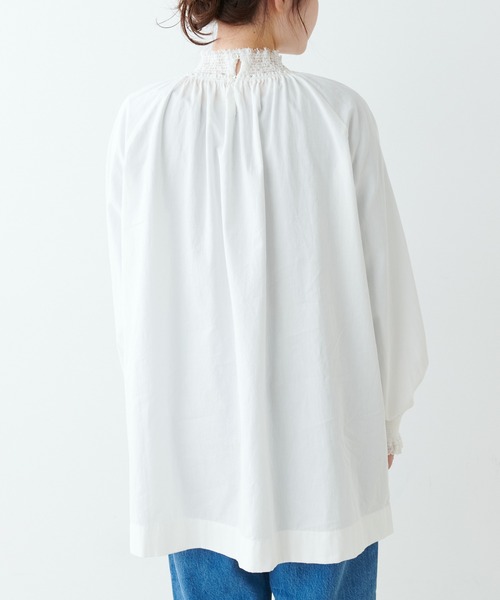 PUAL CE CIN（ピュアルセシン）の「レースシャーリングブラウス（シャツ/ブラウス・レディース・オフホワイト/ブラック・FREE）」の16枚目の写真