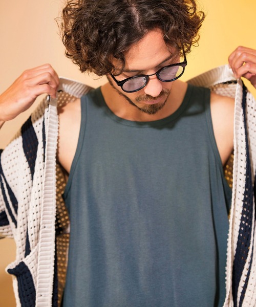 ANGENEHM(アンゲネーム)の「mta491-Hem Round Long Length Tank top (MADE IN JAPAN) タンクトップ(タンクトップ・メンズ・ブラック/ホワイト/グレー・M/L)」の7枚目の写真