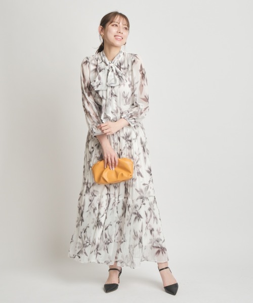 Mystrada（マイストラーダ）の「ぼかしフラワープリントワンピース（ワンピース・レディース・モカ/グリーン系その他2・34/38/36）」の7枚目の写真