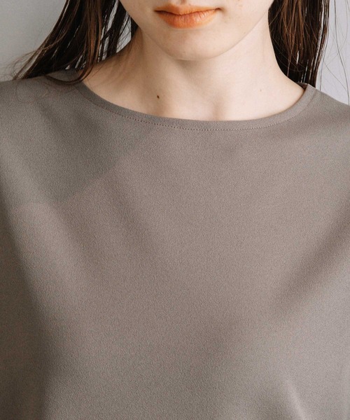 MARECHAL TERRE(マルシャルテル)の「フレアースリーブトップス(Tシャツ/カットソー・レディース・ライトグリーン/ライトグレー/モカ/ブラック・MEDIUM)」の13枚目の写真