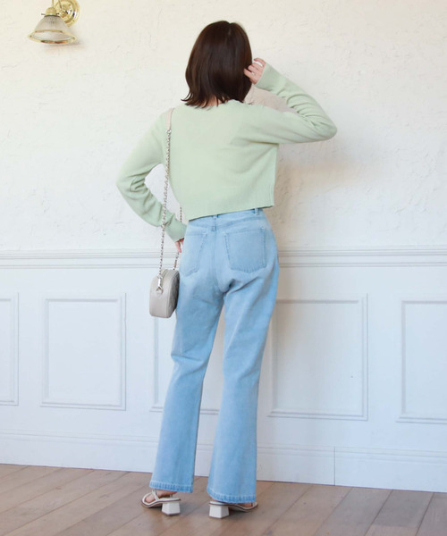 archives（アルシーヴ）の「パール釦カーディガン（カーディガン/ボレロ・レディース・オフホワイト/ブラック/ミント/ラベンダー・MEDIUM）」の11枚目の写真