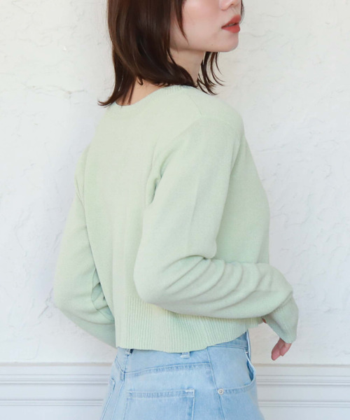 archives（アルシーヴ）の「パール釦カーディガン（カーディガン/ボレロ・レディース・オフホワイト/ブラック/ミント/ラベンダー・MEDIUM）」の7枚目の写真