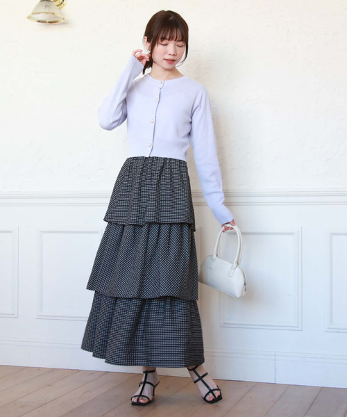 archives（アルシーヴ）の「パール釦カーディガン（カーディガン/ボレロ・レディース・オフホワイト/ブラック/ミント/ラベンダー・MEDIUM）」の19枚目の写真