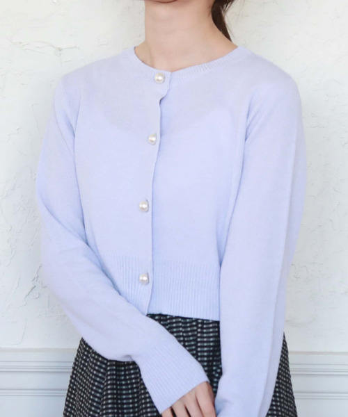 archives（アルシーヴ）の「パール釦カーディガン（カーディガン/ボレロ・レディース・オフホワイト/ブラック/ミント/ラベンダー・MEDIUM）」の17枚目の写真