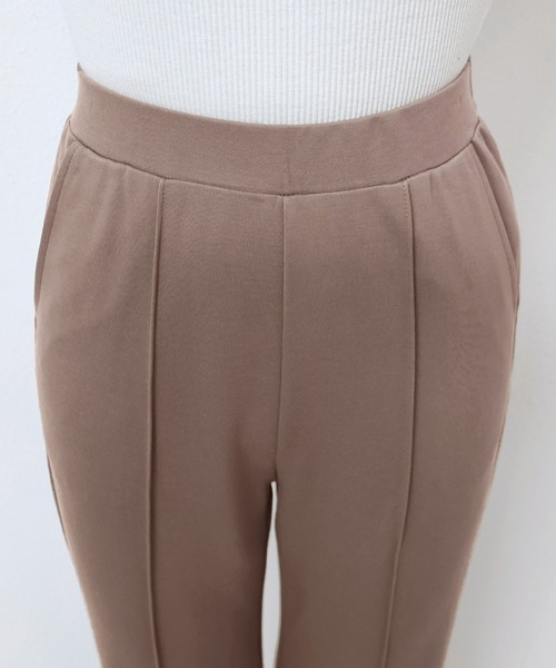 evernavy（エバーネイビー）の「ポンチフレアパンツ（その他パンツ・レディース・ブラック/ネイビー/グレイッシュベージュ/カーキ系/ブラウン系その他/アイボリー・M/L/S）」の19枚目の写真