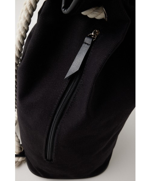 MOUSSY（マウジー）の「SOUVENIR SHOPPER POOL バッグ（バックパック/リュック・レディース・ホワイト/ブラック・FREE）」の18枚目の写真