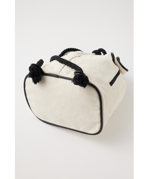 MOUSSY（マウジー）の「SOUVENIR SHOPPER POOL バッグ（バックパック/リュック・レディース・ホワイト/ブラック・FREE）」の19枚目の写真