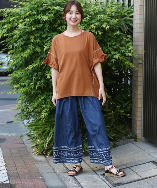 チチカカ（チチカカ）の「袖口フリルポンチョ（その他トップス・レディース・ベージュ/ネイビー/ブラウン・FREE）」の13枚目の写真