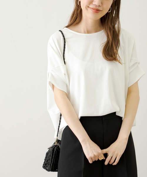 URBAN RESEARCH Sonny Label（アーバンリサーチサニーレーベル）の「『吸水速乾/UVカット』クールタッチドルマンプルオーバー（Tシャツ/カットソー・レディース・ブラック/オフホワイト/ライトグレー・FREE）」の4枚目の写真