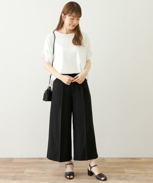 URBAN RESEARCH Sonny Label（アーバンリサーチサニーレーベル）の「『吸水速乾/UVカット』クールタッチドルマンプルオーバー（Tシャツ/カットソー・レディース・ブラック/オフホワイト/ライトグレー・FREE）」の9枚目の写真
