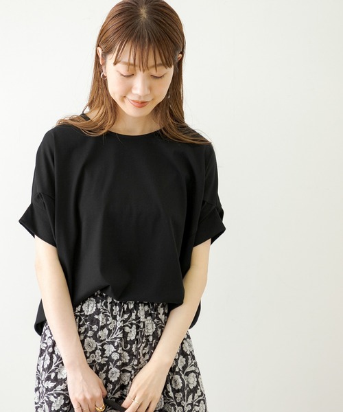 URBAN RESEARCH Sonny Label（アーバンリサーチサニーレーベル）の「『吸水速乾/UVカット』クールタッチドルマンプルオーバー（Tシャツ/カットソー・レディース・ブラック/オフホワイト/ライトグレー・FREE）」の13枚目の写真
