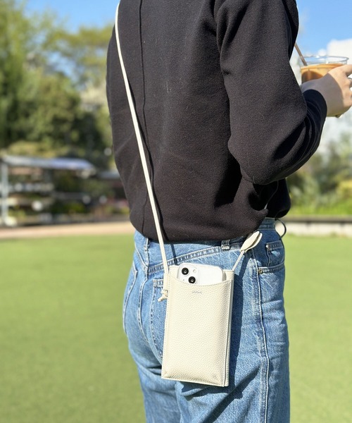 セール】【BEAURE】カウレザースマホショルダーポーチ B-23317