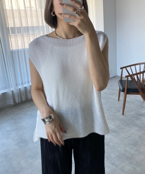 each（イーチ）の「メッシュ フレンチスリーブニット（ベスト・レディース・ブラック/ホワイト/ブルー・M-L）」の4枚目の写真