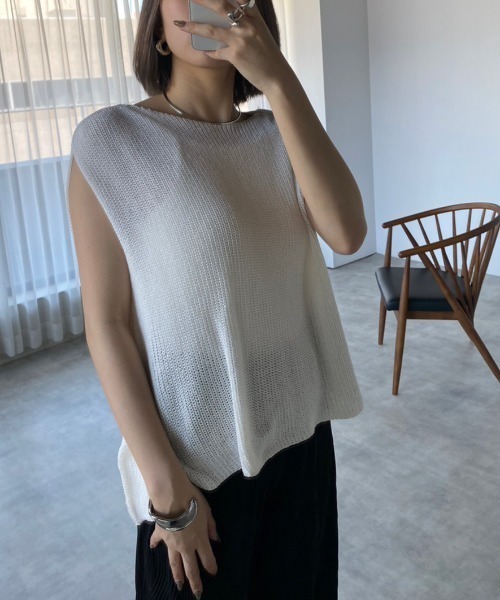 each（イーチ）の「メッシュ フレンチスリーブニット（ベスト・レディース・ブラック/ホワイト/ブルー・M-L）」の5枚目の写真