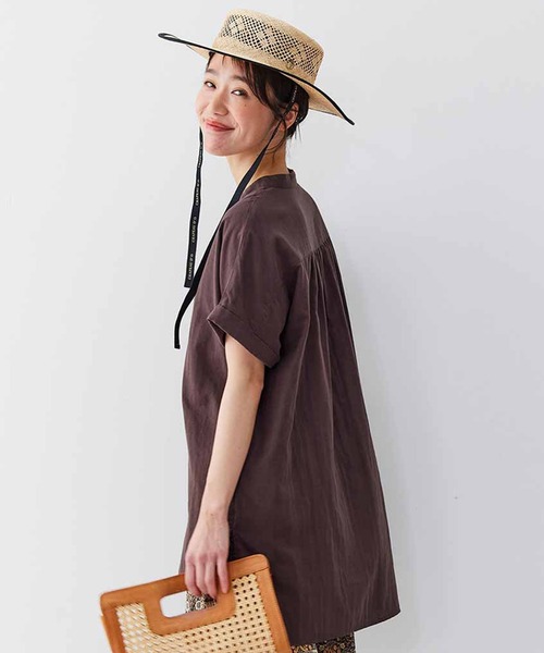 Live in comfort（リブインコンフォート）の「リブ　イン　コンフォート　ふんわり軽やかダブルガーゼ　上品フレンチブラウス（シャツ/ブラウス・レディース・ピンク/ネイビー/グリーン/ラベンダー/ホワイト系その他/レッド/ライトパープル/チャコール/ホワイト/ライトグリーン・MEDIUM/LARGE/X-LARGE/XX-LARGE/SMALL/XXX-LARGE）」の3枚目の写真