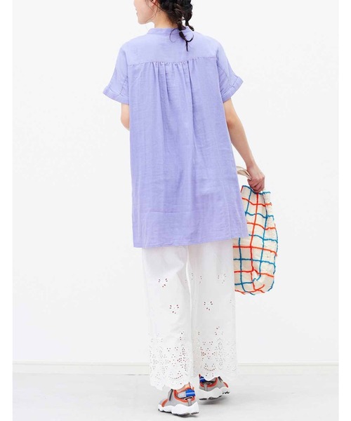 Live in comfort（リブインコンフォート）の「リブ　イン　コンフォート　ふんわり軽やかダブルガーゼ　上品フレンチブラウス（シャツ/ブラウス・レディース・ピンク/ネイビー/グリーン/ラベンダー/ホワイト系その他/レッド/ライトパープル/チャコール/ホワイト/ライトグリーン・MEDIUM/LARGE/X-LARGE/XX-LARGE/SMALL/XXX-LARGE）」の15枚目の写真