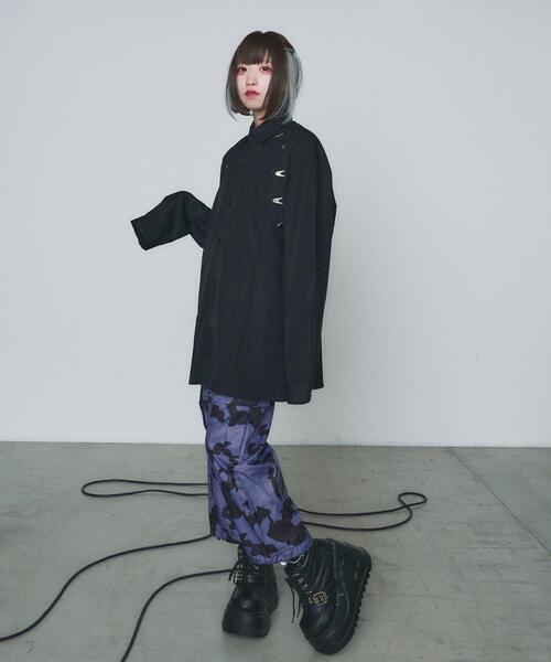 WEGO(ウィゴー)の「WEGO/【一部店限定】メタルモチーフビッグシャツ(シャツ/ブラウス・レディース・ホワイト/ブラック・FREE)」の5枚目の写真