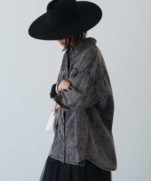 LOUNGEDRESS（ラウンジドレス）の「ムラ染オーバーシャツ（シャツ 