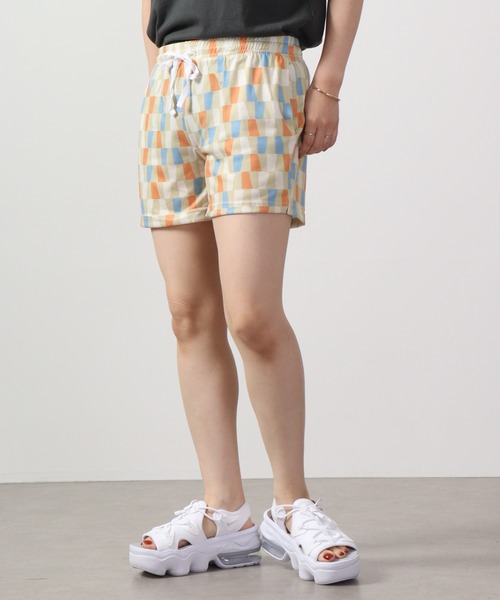 Ree&Mee（リーアンドミー）の「Ree&Mee ひんやり冷感加工 リラックス イージー ショートパンツ（ルームウェア/パジャマ・レディース・ブラック系その他/ブラック系その他2/ブルー系その他/ホワイト系その他/レッド系その他/ベージュ系その他/ブルー系その他2/ブルー系その他3・FREE）」の5枚目の写真