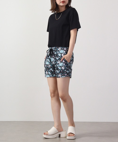 Ree&Mee（リーアンドミー）の「Ree&Mee ひんやり冷感加工 リラックス イージー ショートパンツ（ルームウェア/パジャマ・レディース・ブラック系その他/ブラック系その他2/ブルー系その他/ホワイト系その他/レッド系その他/ベージュ系その他/ブルー系その他2/ブルー系その他3・FREE）」の21枚目の写真