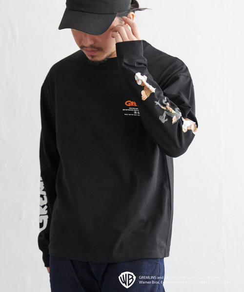 VENCEEXCHANGE(ヴァンスエクスチェンジ)の「GREMLINS グレムリン 袖プリントロンT(Tシャツ/カットソー・メンズ・パープル系/ブラック/イエロー/ホワイト・L/M)」の1枚目の写真