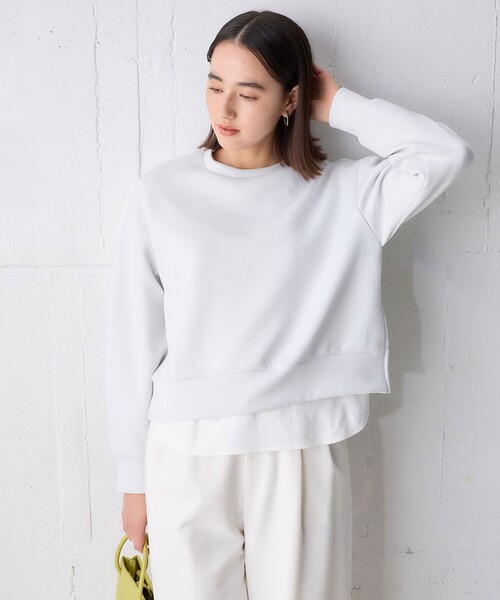 UNFILO(アンフィーロ)の「【WEB限定】BEAUTY FORM JERSEY サイドZIP クロップドプルオーバー(Tシャツ/カットソー・レディース・アイボリー系/グレー系/ベージュ系/ネイビー系/ライトイエロー系/ピンク系/ホワイト系/スカイブルー系/イエロー系/ブラック系/ライトグレー系・MEDIUM/SMALL)」の18枚目の写真