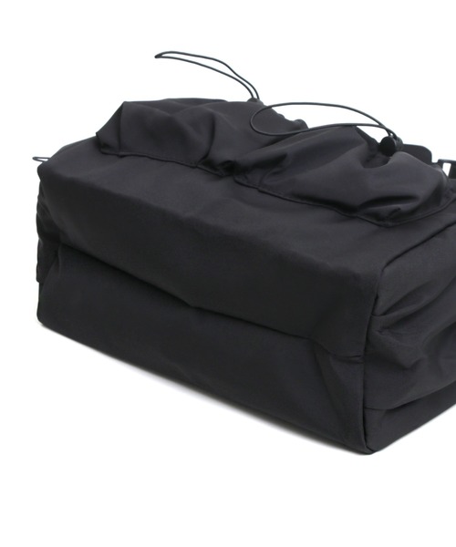 MAISON mou(メゾンムー)の「【recomend selection/セレクト】quadruple pocket drawstring bag 4つの巾着ポケットショルダーバッグ(ショルダーバッグ・レディース・グレー/ホワイト/ブラック・FREE)」の10枚目の写真