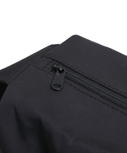 MAISON mou(メゾンムー)の「【recomend selection/セレクト】quadruple pocket drawstring bag 4つの巾着ポケットショルダーバッグ(ショルダーバッグ・レディース・グレー/ホワイト/ブラック・FREE)」の14枚目の写真