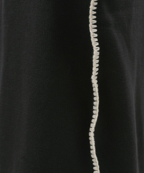 LAKOLE（ラコレ）の「ブランケットステッチクループルオーバー / 970617（ニット/セーター・メンズ・アイボリー/ブラック/オレンジ/グレイッシュベージュ/ネイビー・LARGE/MEDIUM/X-LARGE）」の17枚目の写真