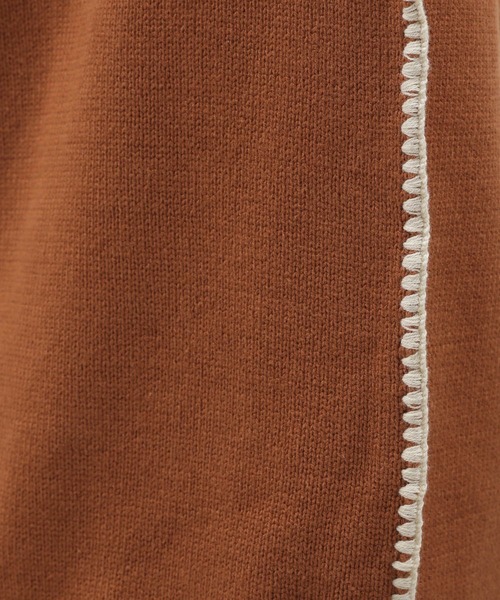 LAKOLE（ラコレ）の「ブランケットステッチクループルオーバー / 970617（ニット/セーター・メンズ・アイボリー/ブラック/オレンジ/グレイッシュベージュ/ネイビー・LARGE/MEDIUM/X-LARGE）」の20枚目の写真