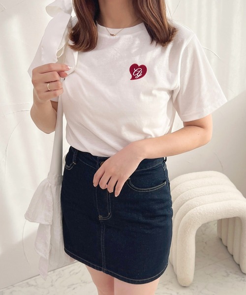apres jour（アプレジュール）の「ハート刺繍Tシャツ【ZOZOTOWN限定アイテム】（Tシャツ/カットソー・レディース・サックスブルー/オフホワイト/ライトピンク/ホワイト系その他・X-LARGE/フリー）」の12枚目の写真