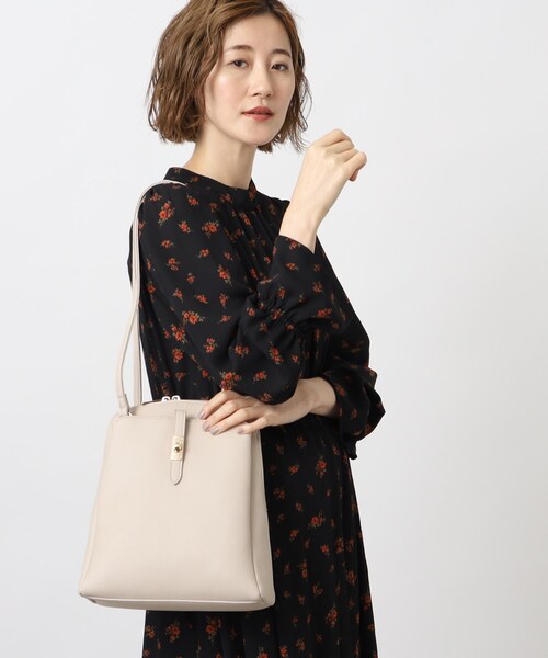 grove（グローブ）の「◆ベルトポケ2WAYリュック（バックパック/リュック・レディース・ライトグレー/ダークグレー/ブラック・00）」の6枚目の写真