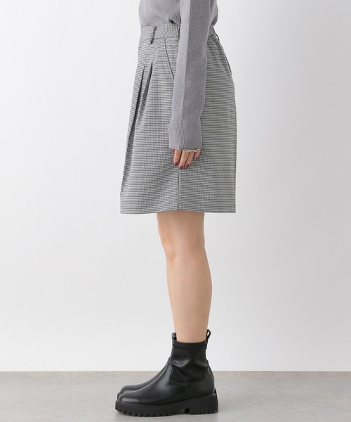 LEPSIM（レプシィム）の「TRタックハーフパンツ　904144（その他パンツ・レディース・グレー/ブラウン/ブラック・MEDIUM/LARGE）」の22枚目の写真