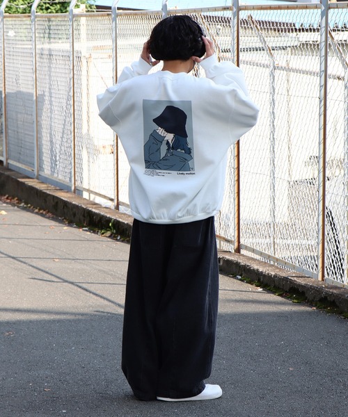 ILL'S（イルズ）の「イラストバックプリント / ワンポイント刺繍 ビッグシルエット プルオーバースウェット カットソー ユニセックス【ILL'S】（スウェット・メンズ・グレー系その他/ブラック/グレー系2/グレー系3/ブルー/ブラック系その他/杢グレー/ホワイト系その他2/ブルー系その他/グレー系その他2/グレー系その他3/グリーン系その他2/グリーン系その他3/ホワイト/ホワイト系その他/ホワイト系その他3・M/L/XL）」の21枚目の写真