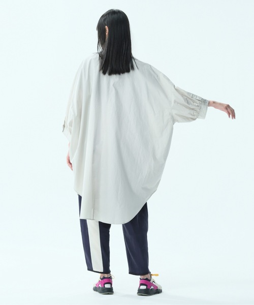 BEDSIDEDRAMA(ベットサイドドラマ)の「Omnibus Horror Shirts(シャツワンピース・レディース・アイボリー/ブラック・1)」の5枚目の写真
