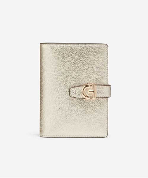 コールハーン　長財布　パスポートケース COLE HAAN（コールハーン）の「エッセンシャル トラベル セット womens