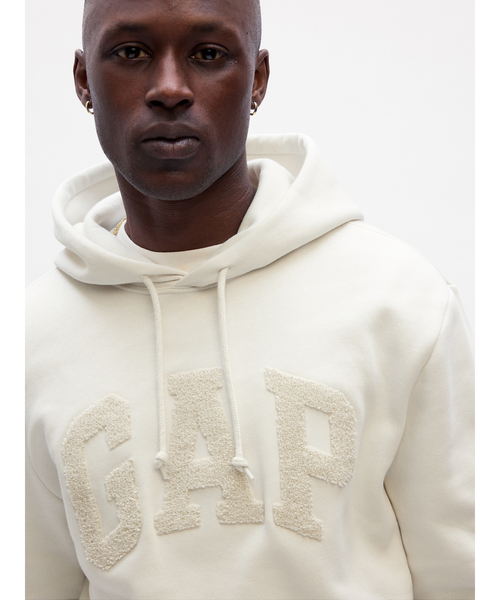 GAP(ギャップ)の「GAPテクスチャーアーチロゴ パーカー(ユニセックス)(パーカー・メンズ・ネイビー/ブラウン/ホワイト系その他・L/XL/M/XS/S)」の5枚目の写真