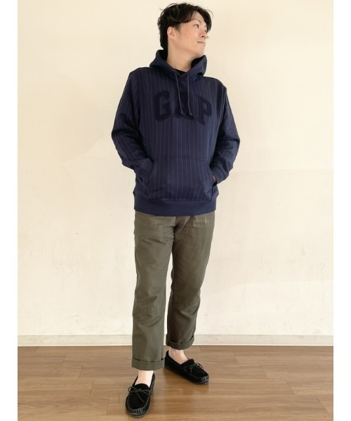 GAP(ギャップ)の「GAPテクスチャーアーチロゴ パーカー(ユニセックス)(パーカー・メンズ・ネイビー/ブラウン/ホワイト系その他・L/XL/M/XS/S)」の9枚目の写真