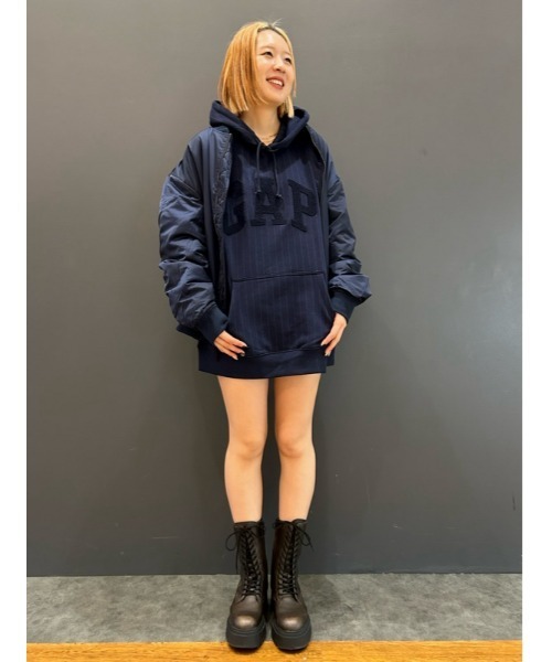 GAP(ギャップ)の「GAPテクスチャーアーチロゴ パーカー(ユニセックス)(パーカー・メンズ・ネイビー/ブラウン/ホワイト系その他・L/XL/M/XS/S)」の12枚目の写真