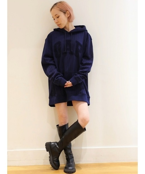 GAP(ギャップ)の「GAPテクスチャーアーチロゴ パーカー(ユニセックス)(パーカー・メンズ・ネイビー/ブラウン/ホワイト系その他・L/XL/M/XS/S)」の13枚目の写真